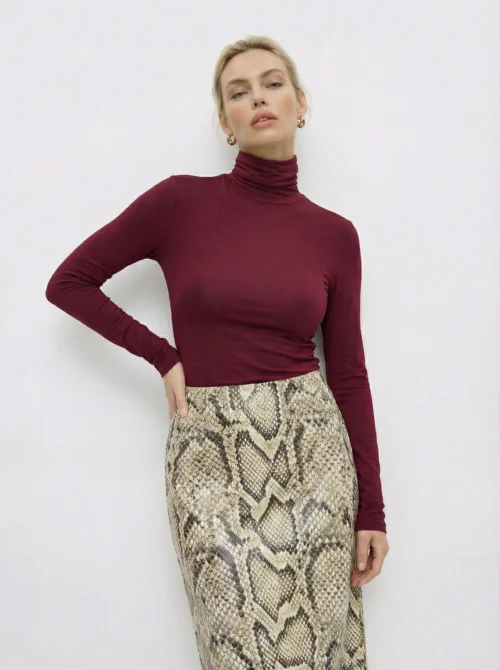 Водолазка с горлом тонкая