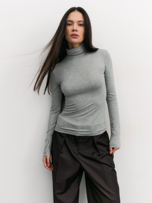 Водолазка с горлом тонкая