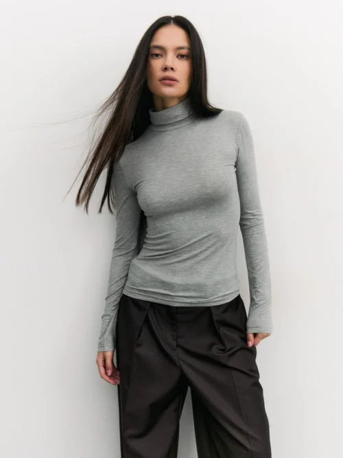 Водолазка с горлом тонкая