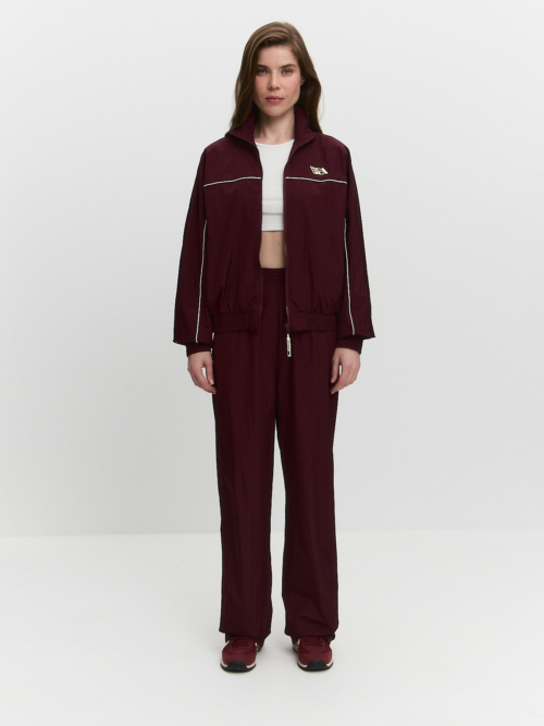 Костюм из плащевой ткани